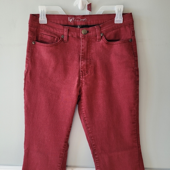 DG2 Burgundy Red Stretchy Mid Rise Super Flare Bell Bottom Jeans Size 6 - Picture 3 of 16